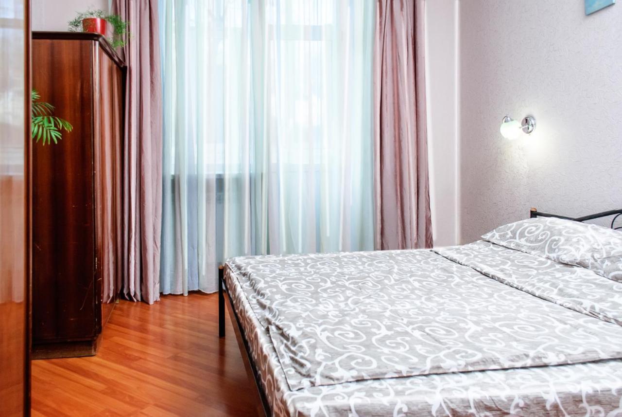 Royal Apartment On Pushkinskaya 哈尔科夫 外观 照片