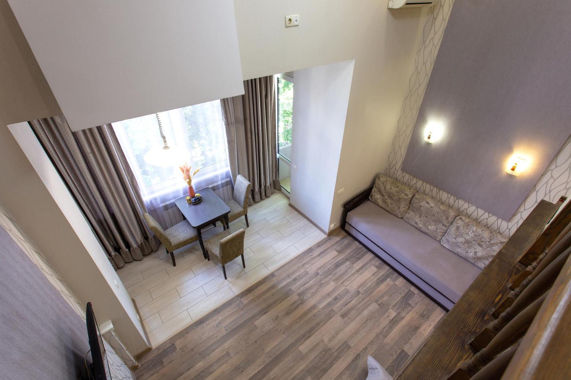 Royal Apartment On Pushkinskaya 哈尔科夫 外观 照片