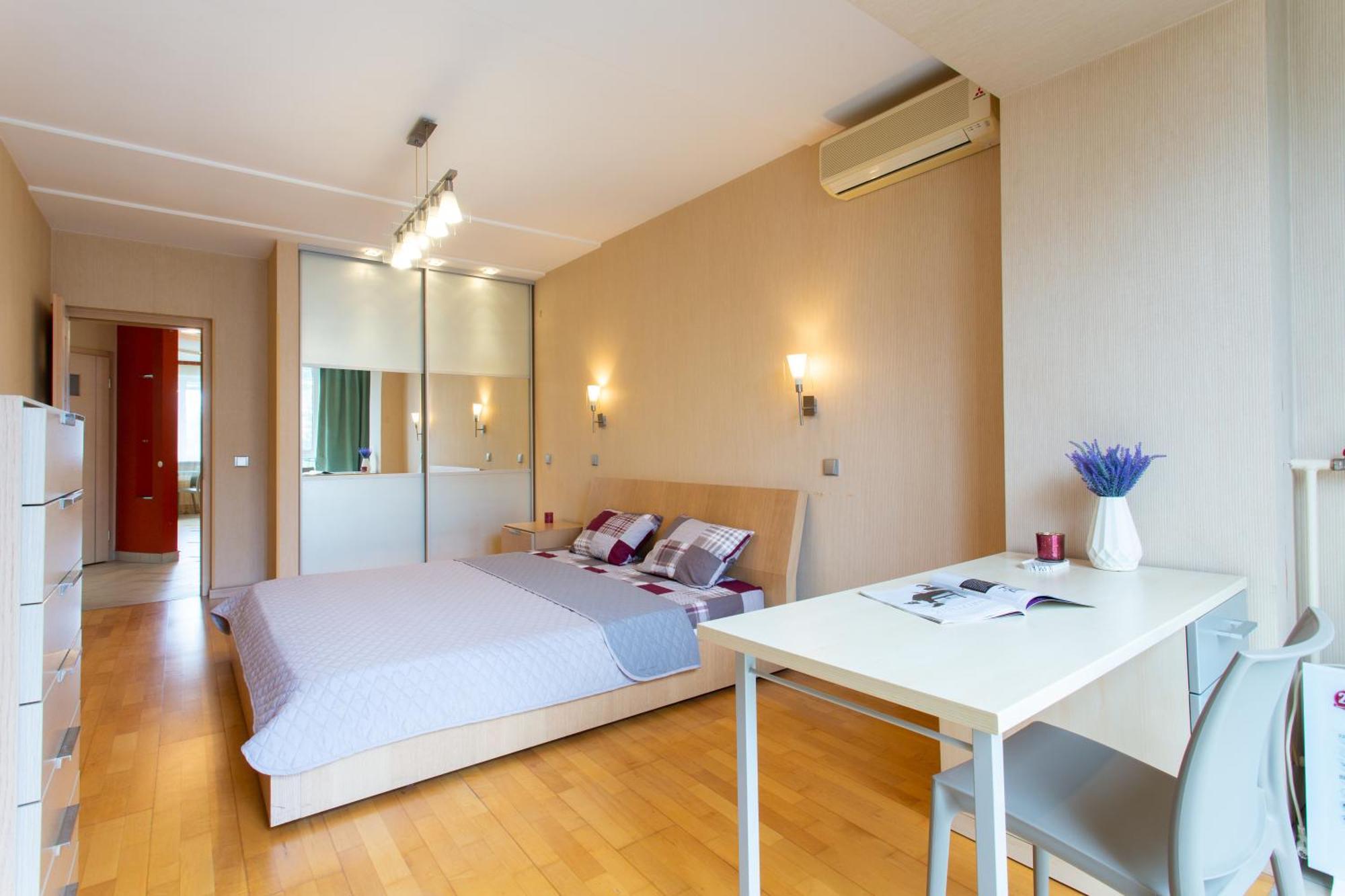 Royal Apartment On Pushkinskaya 哈尔科夫 外观 照片