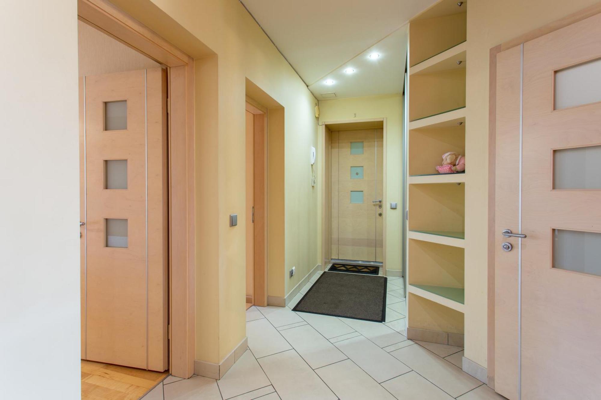 Royal Apartment On Pushkinskaya 哈尔科夫 外观 照片