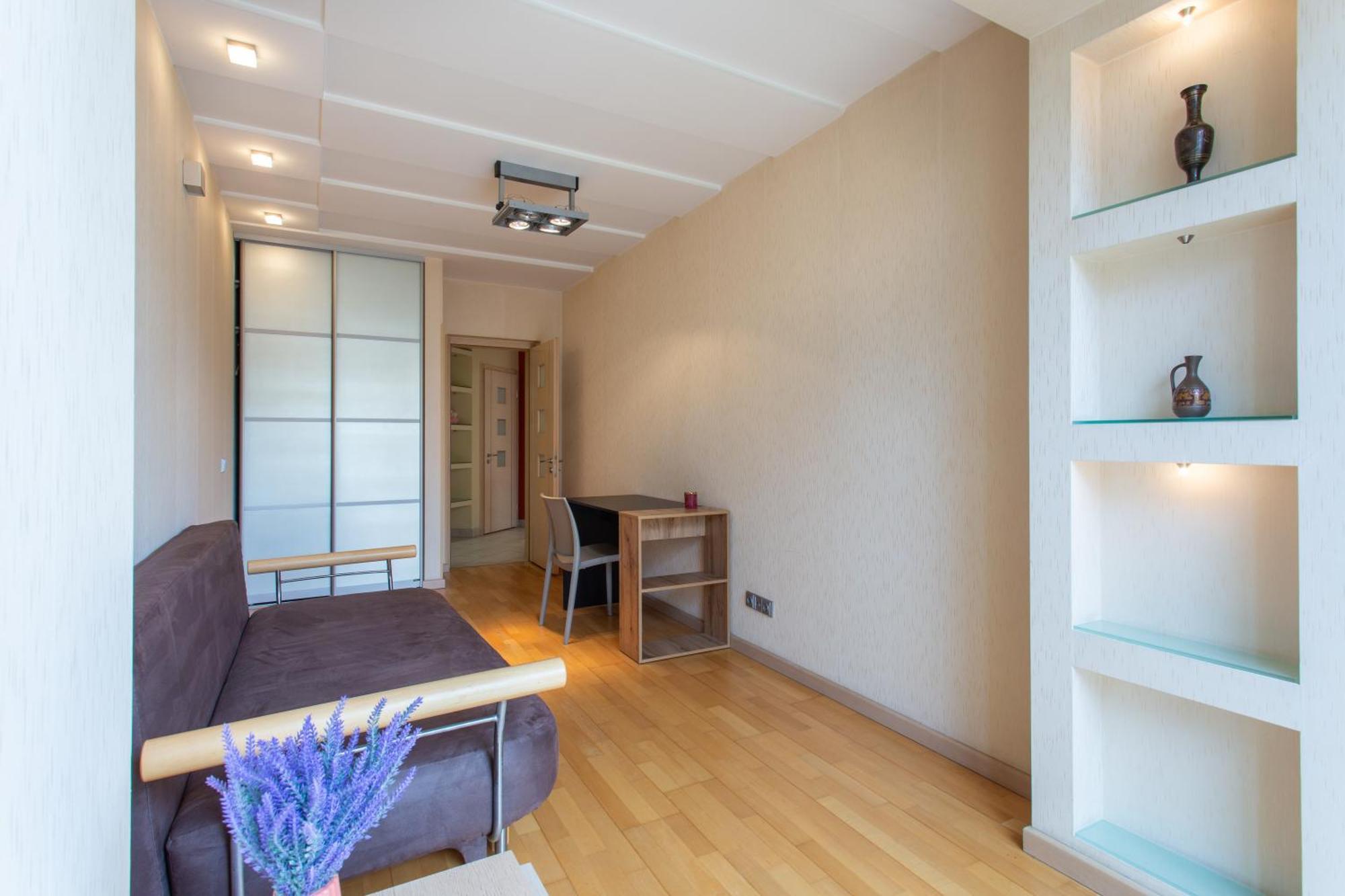 Royal Apartment On Pushkinskaya 哈尔科夫 外观 照片